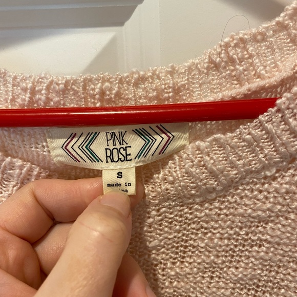 Pink rose sweater size small blush in color. - Picture 9 of 13